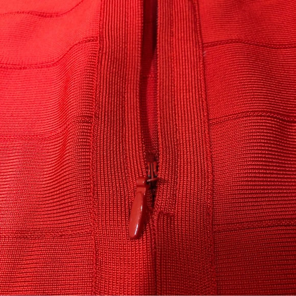 Herve Leger Sydney Flare-Skirt Bandage Dress - Picture 9 of 17